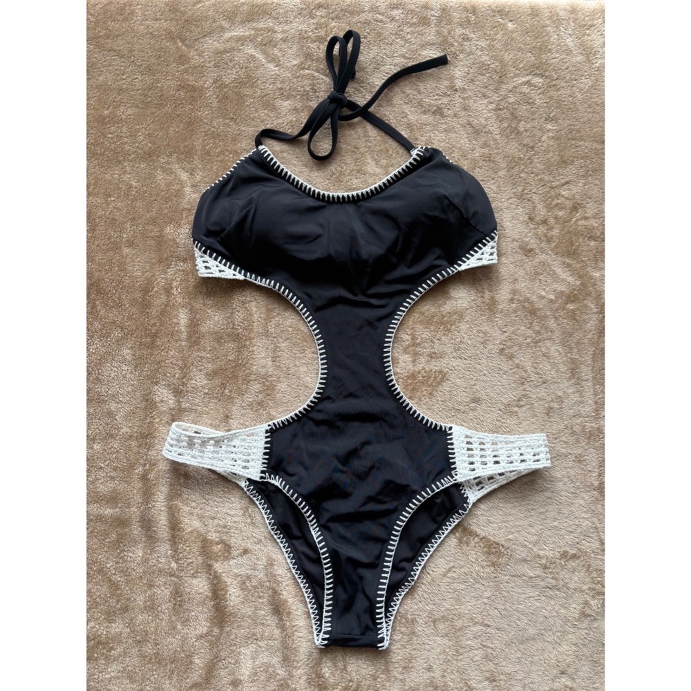 Victoria's Secret Black White Crochet Cutout Monokini Halter Swimsuit Large